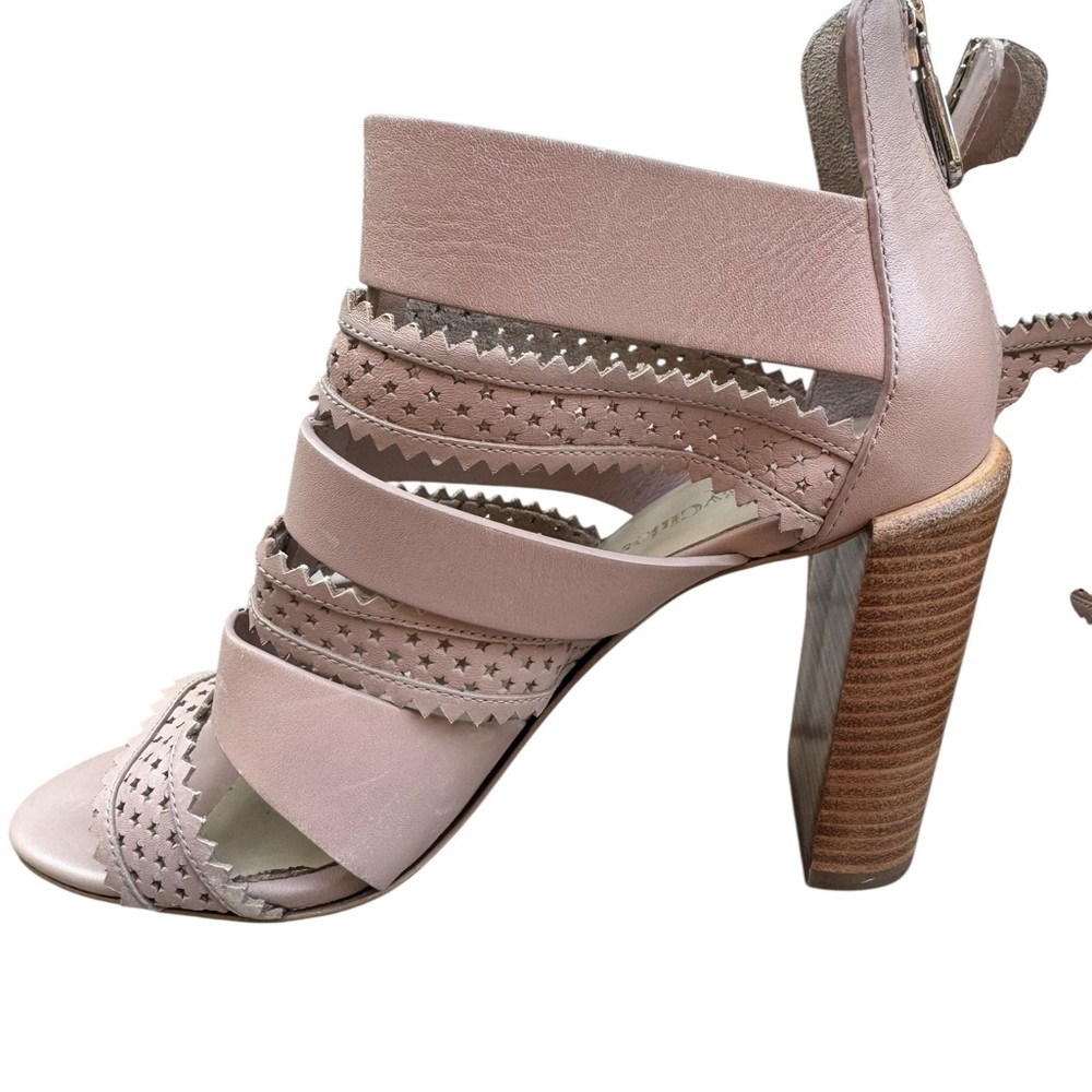 See by Chloe perforated leather strappy sandals. GUC size
37.5 - Picture 6 of 12